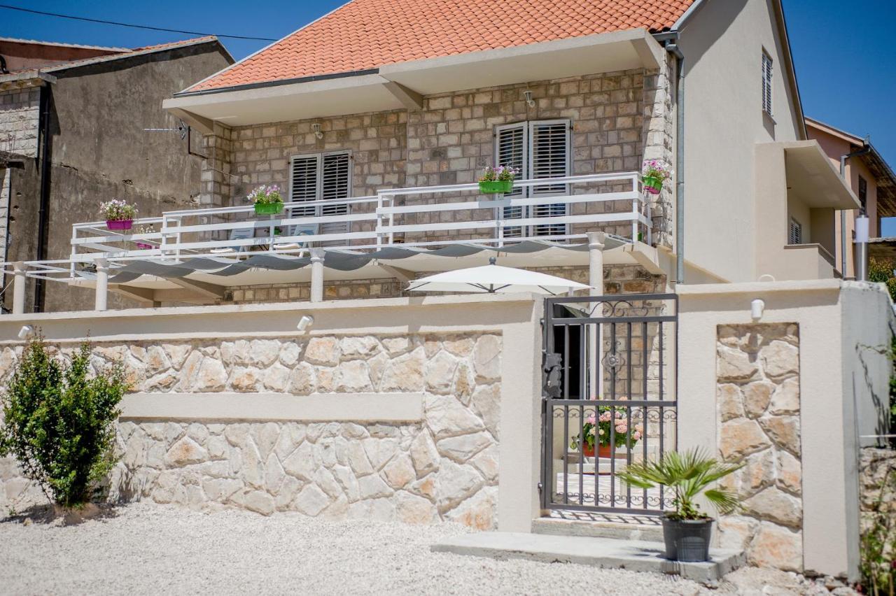 Villa Branka Apartments Near Dubrovnik With Pool Ivanica Ngoại thất bức ảnh